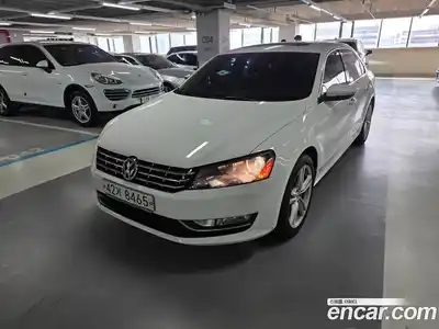 Volkswagen Passat 2014 2.0 Автомат в Москве № 629316, миниатюра 3