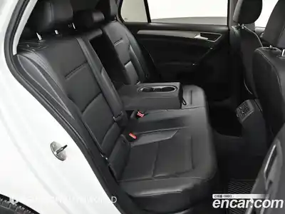 Volkswagen Golf 2016 1.8 Автомат в Москве № 629317, миниатюра 12