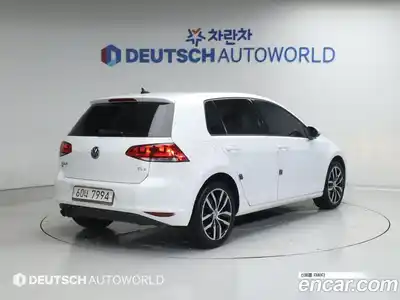 Volkswagen Golf 2016 1.8 Автомат в Москве № 629317, миниатюра 2