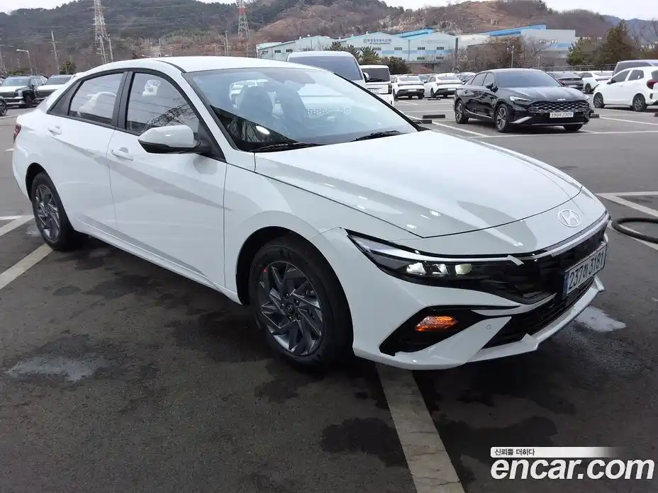 Hyundai Avante 2026 1.6 Автомат в Москве № 7191, фото 11