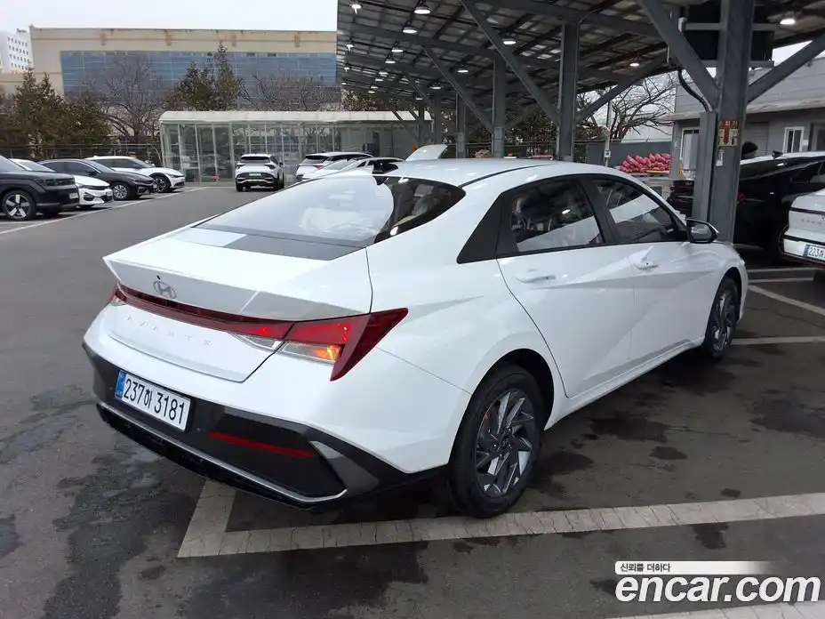 Hyundai Avante 2026 1.6 Автомат в Москве № 7191, фото 2