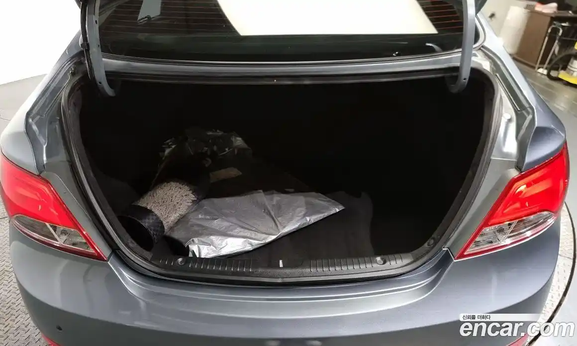 Hyundai Accent 2018 1.4 Автомат в Москве № 7807, фото 20