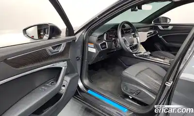 Audi A6 2023 2.0 Автомат в Москве № 162681, миниатюра 10