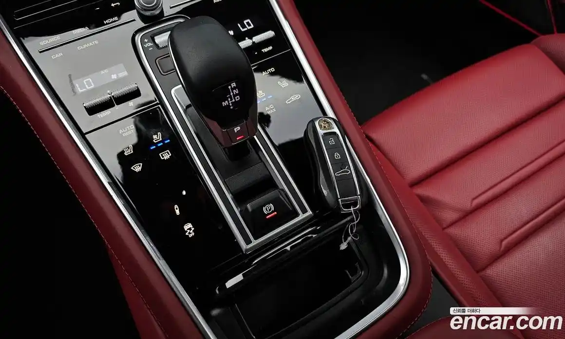 Porsche Panamera 2023 4.0 Автомат в Москве № 164967, фото 9