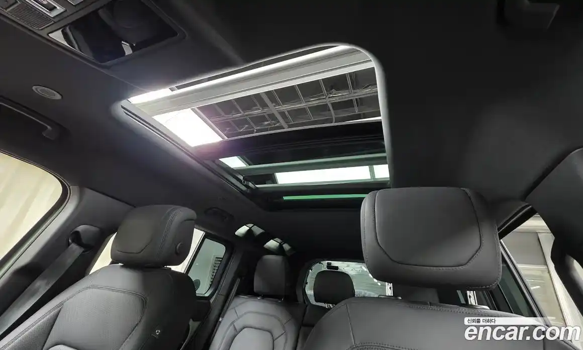 Land Rover Defender 2023 3.0 Автомат в Москве № 166088, фото 12