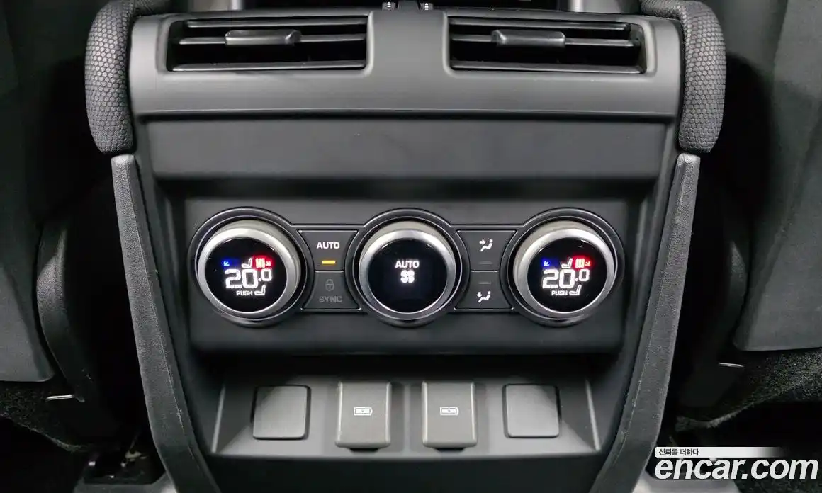 Land Rover Defender 2023 3.0 Автомат в Москве № 166088, фото 19