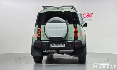 Land Rover Defender 2023 3.0 Автомат в Москве № 166088, миниатюра 4