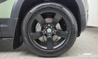 Land Rover Defender 2023 3.0 Автомат в Москве № 166088, миниатюра 5