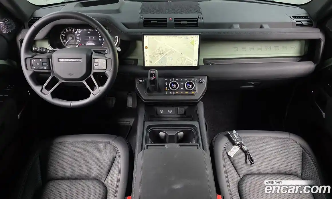 Land Rover Defender 2023 3.0 Автомат в Москве № 166088, фото 7