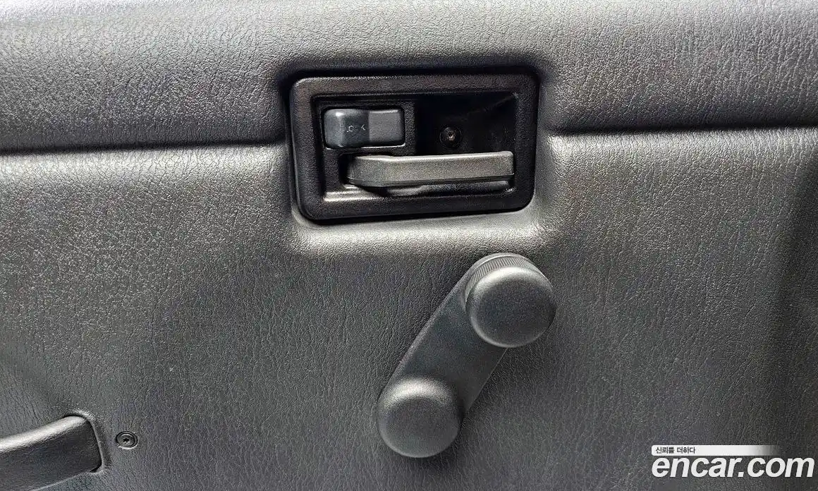 Jeep Wrangler 2005 4.0 Автомат в Москве № 169667, фото 14