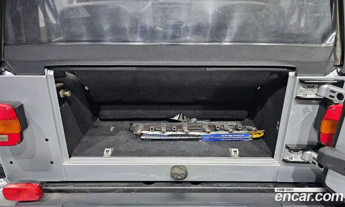 Jeep Wrangler 2005 4.0 Автомат в Москве № 169667, фото 20