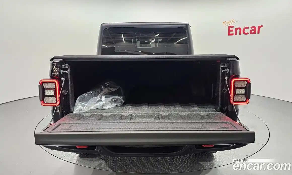 Jeep Gladiator 2021 3.6 Автомат в Москве № 183486, фото 20