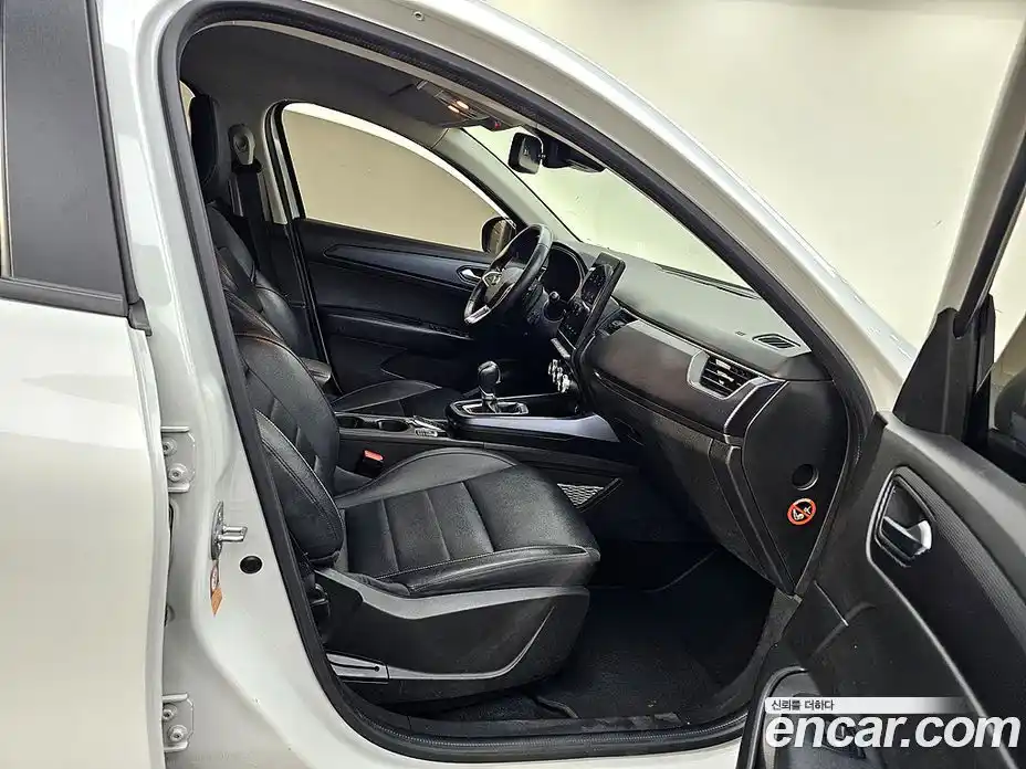 Renault XM3 2020 1.6 Автомат в Москве № 186338, фото 11