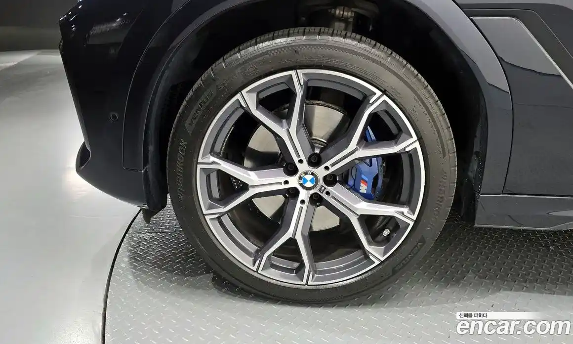 BMW X6 2022 3.0 Автомат в Москве № 191880, фото 5