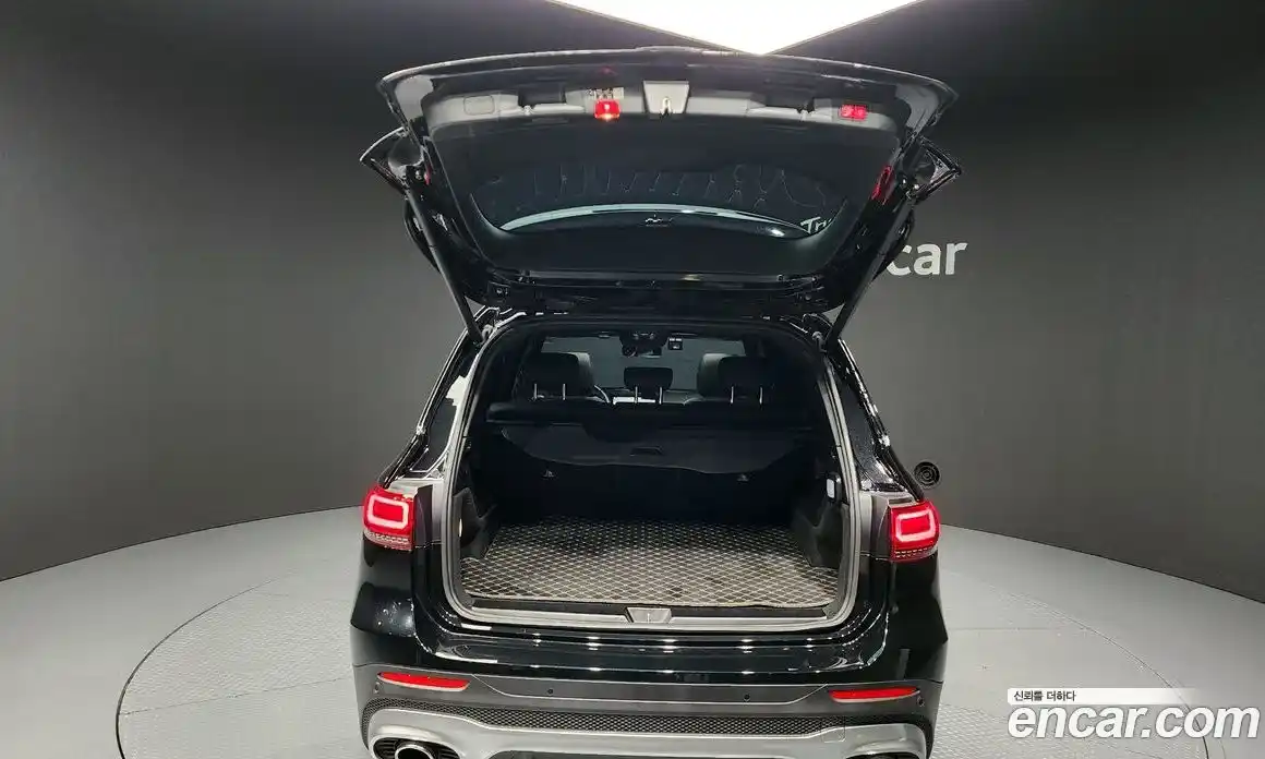 Mercedes-Benz GLB-Class 2023 2.0 Автомат в Москве № 193887, фото 20