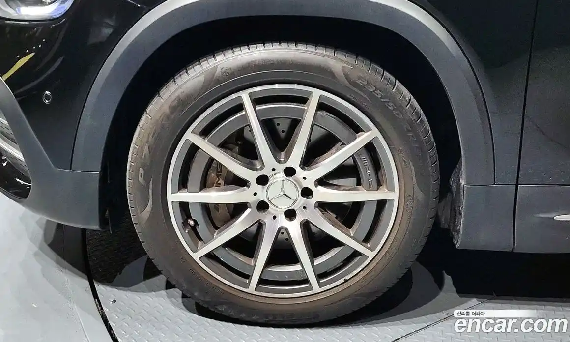 Mercedes-Benz GLB-Class 2023 2.0 Автомат в Москве № 193887, фото 5