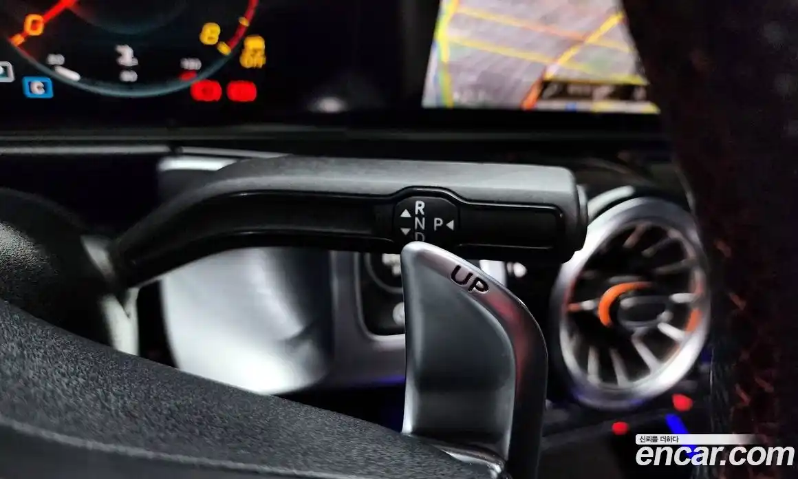 Mercedes-Benz GLB-Class 2023 2.0 Автомат в Москве № 193887, фото 9