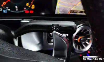 Mercedes-Benz GLB-Class 2023 2.0 Автомат в Москве № 193887, миниатюра 9