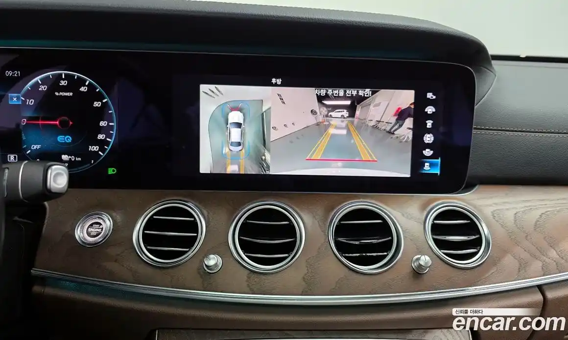 Mercedes-Benz E-Class 2021 2.0 Автомат в Москве № 195346, фото 14