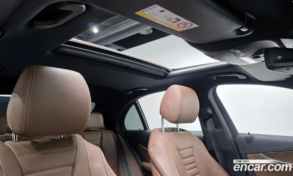 Mercedes-Benz E-Class 2021 2.0 Автомат в Москве № 195346, фото 17