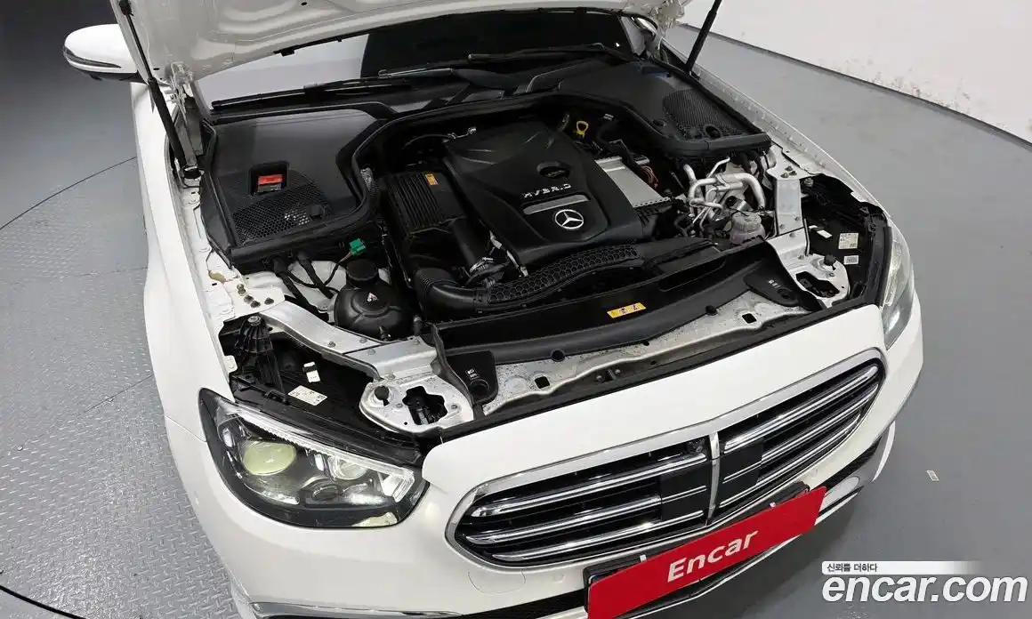 Mercedes-Benz E-Class 2021 2.0 Автомат в Москве № 195346, фото 6