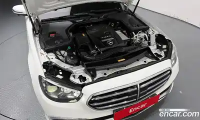 Mercedes-Benz E-Class 2021 2.0 Автомат в Москве № 195346, миниатюра 6