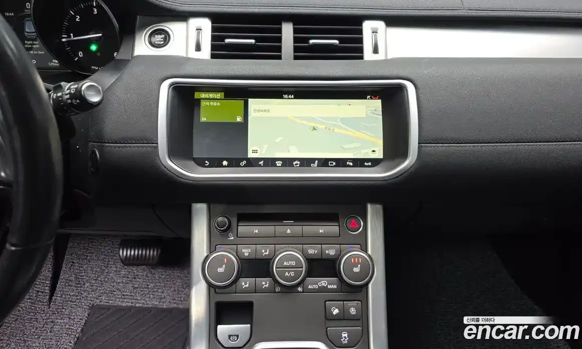 Land Rover Range-Rover Evoque 2018 2.0 Автомат в Москве № 198273, фото 14