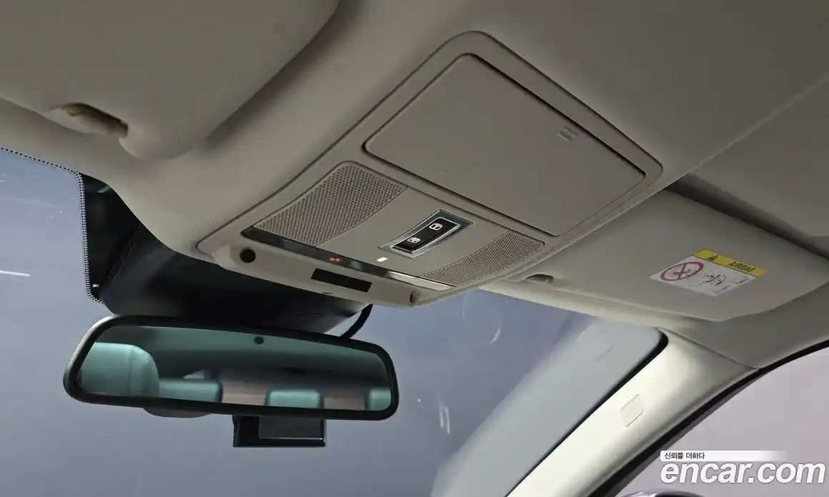 Land Rover Range-Rover Evoque 2018 2.0 Автомат в Москве № 198273, фото 16