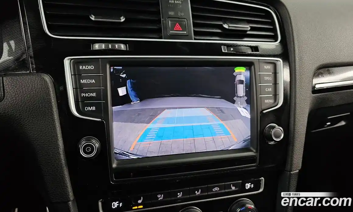 Volkswagen Golf 2016 2.0 Автомат в Москве № 199218, фото 15