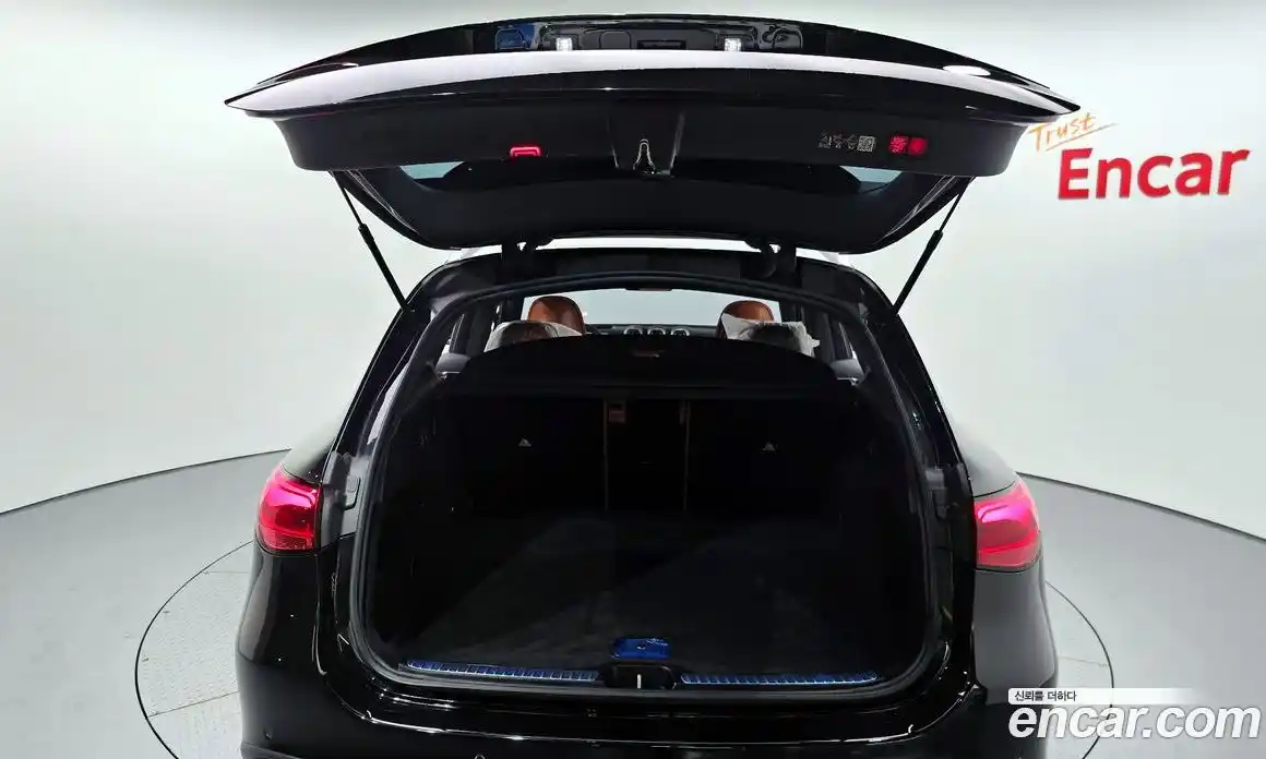 Mercedes-Benz GLC-Class 2025 2.0 Автомат в Москве № 203181, фото 20