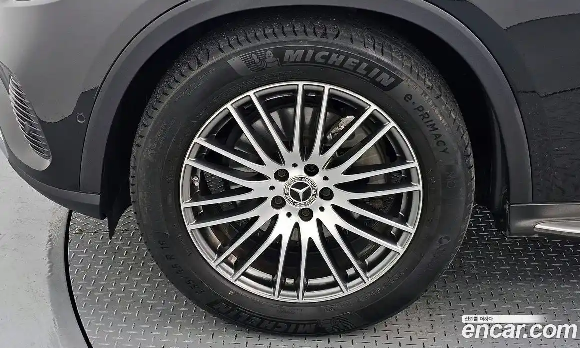 Mercedes-Benz GLC-Class 2025 2.0 Автомат в Москве № 203181, фото 5