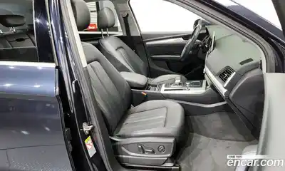 Audi Q5 2020 2.0 Автомат в Москве № 211872, миниатюра 11