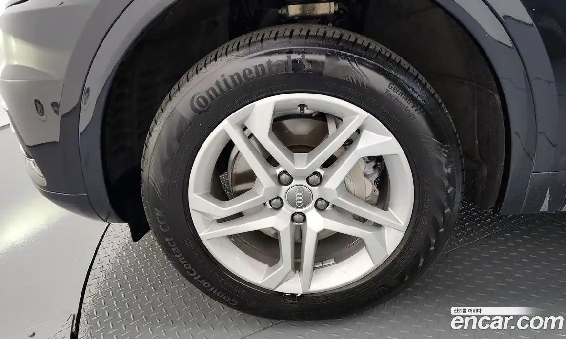 Audi Q5 2020 2.0 Автомат в Москве № 211872, фото 5