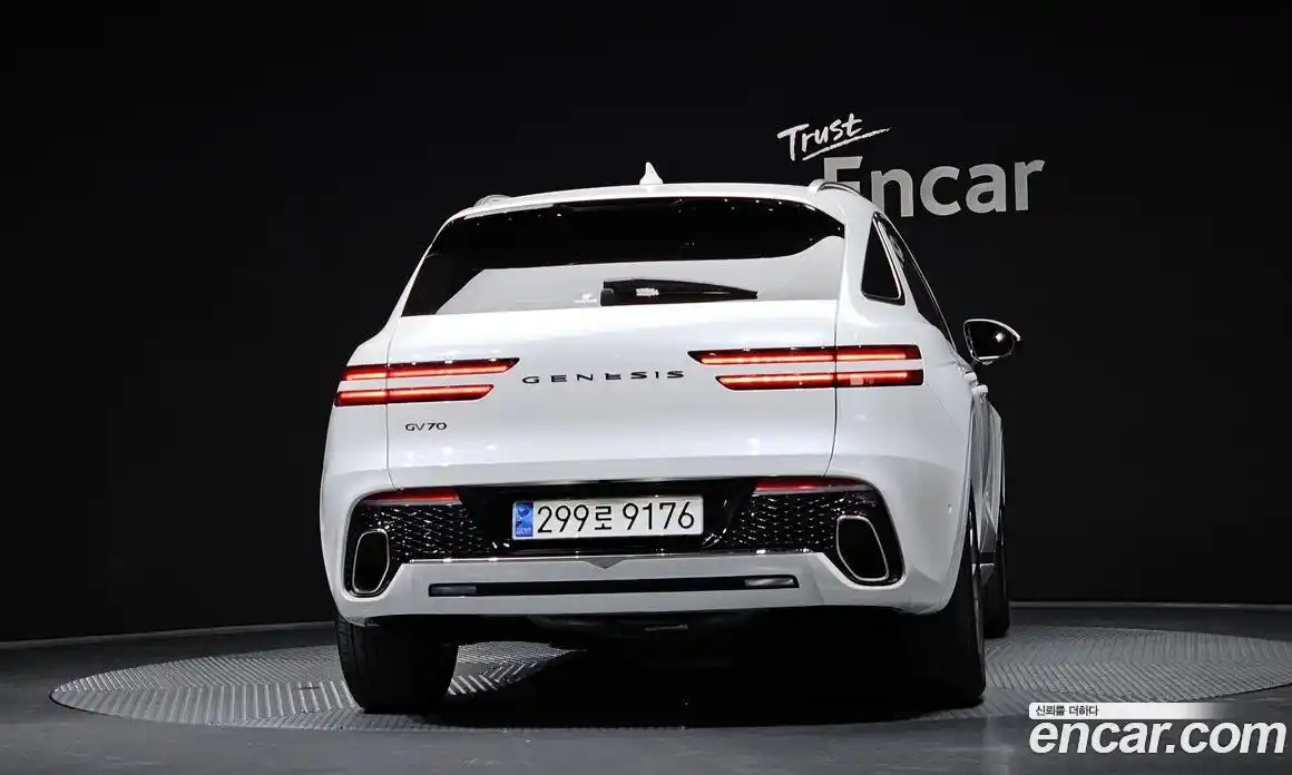 Genesis GV70 2024 2.5 Автомат в Москве № 22007, фото 4