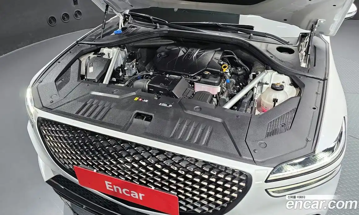 Genesis GV70 2024 2.5 Автомат в Москве № 22007, фото 6