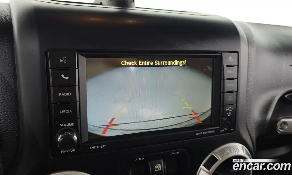 Jeep Wrangler 2014 2.8 Автомат в Москве № 232740, фото 15