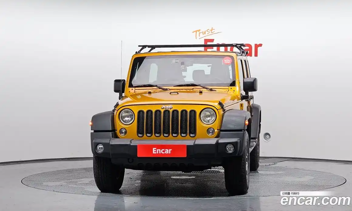 Jeep Wrangler 2014 2.8 Автомат в Москве № 232740, фото 3