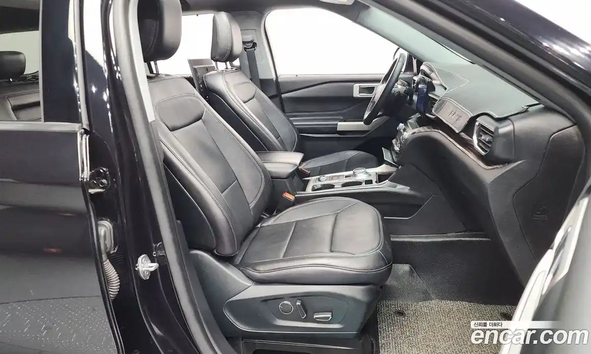 Ford Explorer 2020 2.3 Автомат в Москве № 233244, фото 11