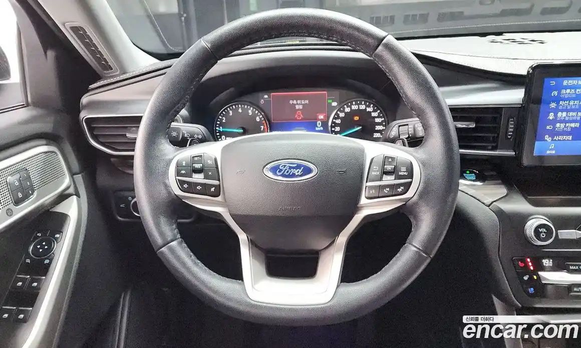 Ford Explorer 2020 2.3 Автомат в Москве № 233244, фото 13