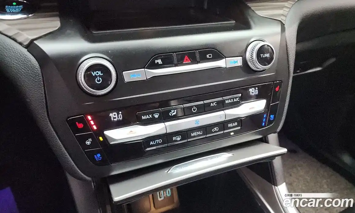 Ford Explorer 2020 2.3 Автомат в Москве № 233244, фото 16