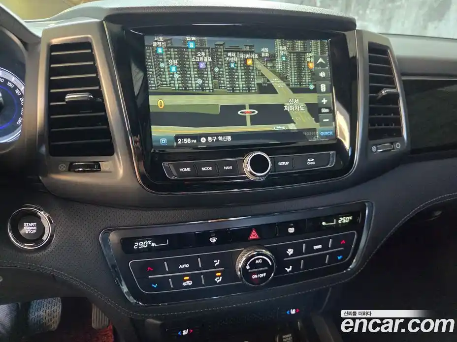 SsangYong Rexton 2021 2.2 Автомат в Москве № 28021, фото 14