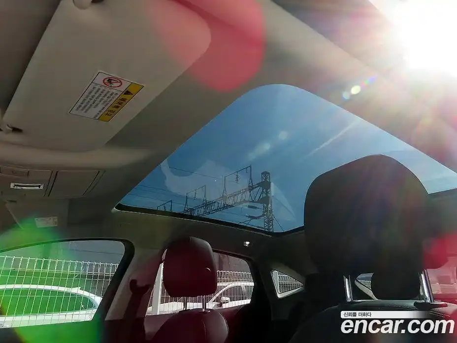 Jaguar E-Pace 2018 2.0 Автомат в Москве № 305185, фото 16