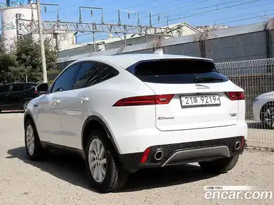 Jaguar E-Pace 2018 2.0 Автомат в Москве № 305185, миниатюра 3