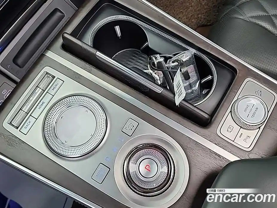 Genesis GV80 2020 2.5 Автомат в Москве № 339748, фото 8