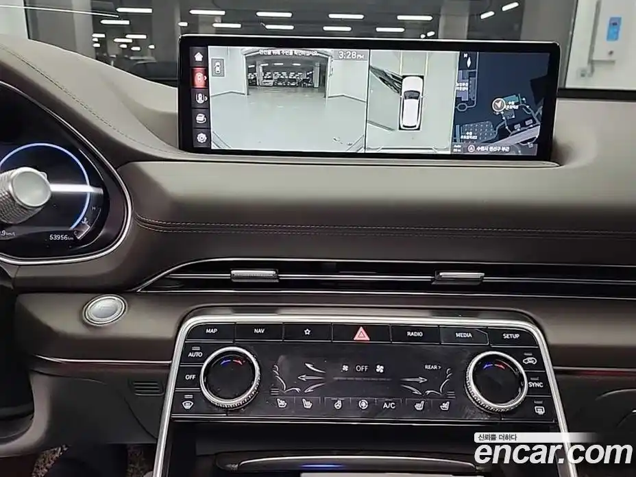 Genesis GV80 2020 2.5 Автомат в Москве № 339748, фото 10