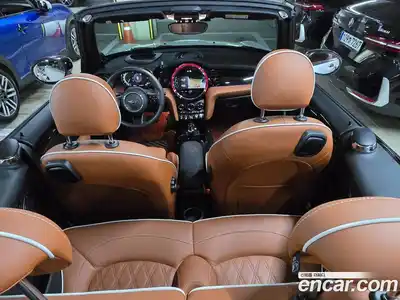 Mini Cooper Convertible 2024 2.0 Автомат в Москве № 354609, миниатюра 12