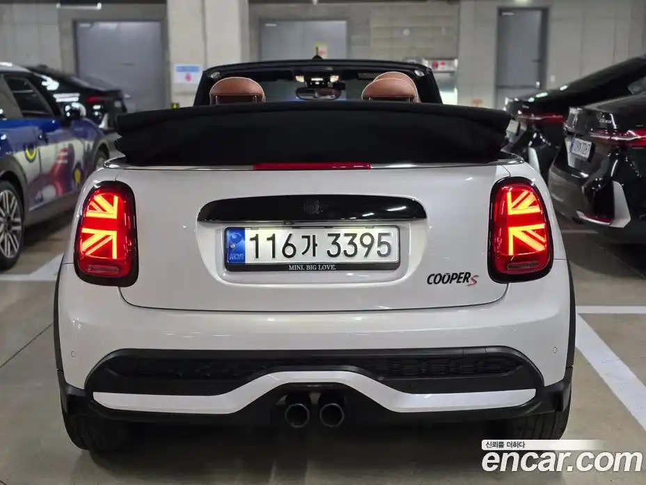 Mini Cooper Convertible 2024 2.0 Автомат в Москве № 354609, фото 4