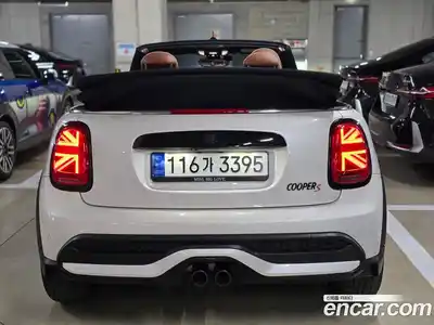 Mini Cooper Convertible 2024 2.0 Автомат в Москве № 354609, миниатюра 4