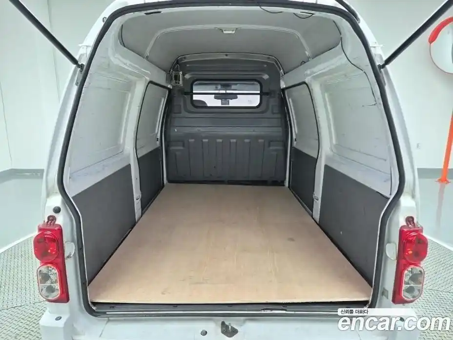 Chevrolet Damas 2017 0.8 Механическая в Москве № 354927, фото 16