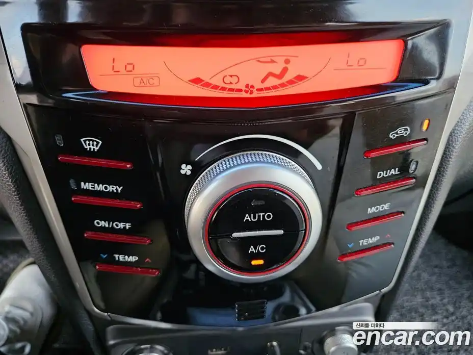 SsangYong TIBOLI 2015 1.6 Автомат в Москве № 36229, фото 12